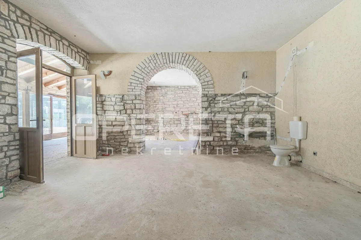 Poslovni Prostor - Kanfanar, Kanfanar, Kanfanar, 115m2