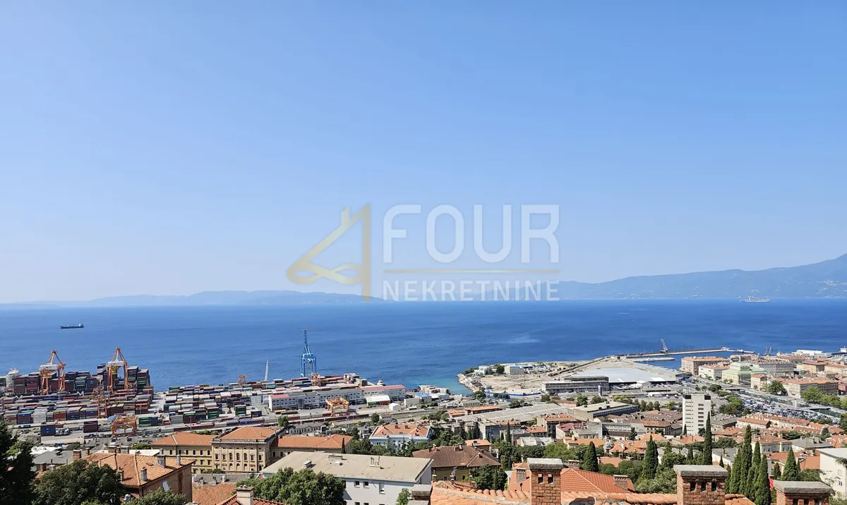 Stan - Rijeka, 280m2