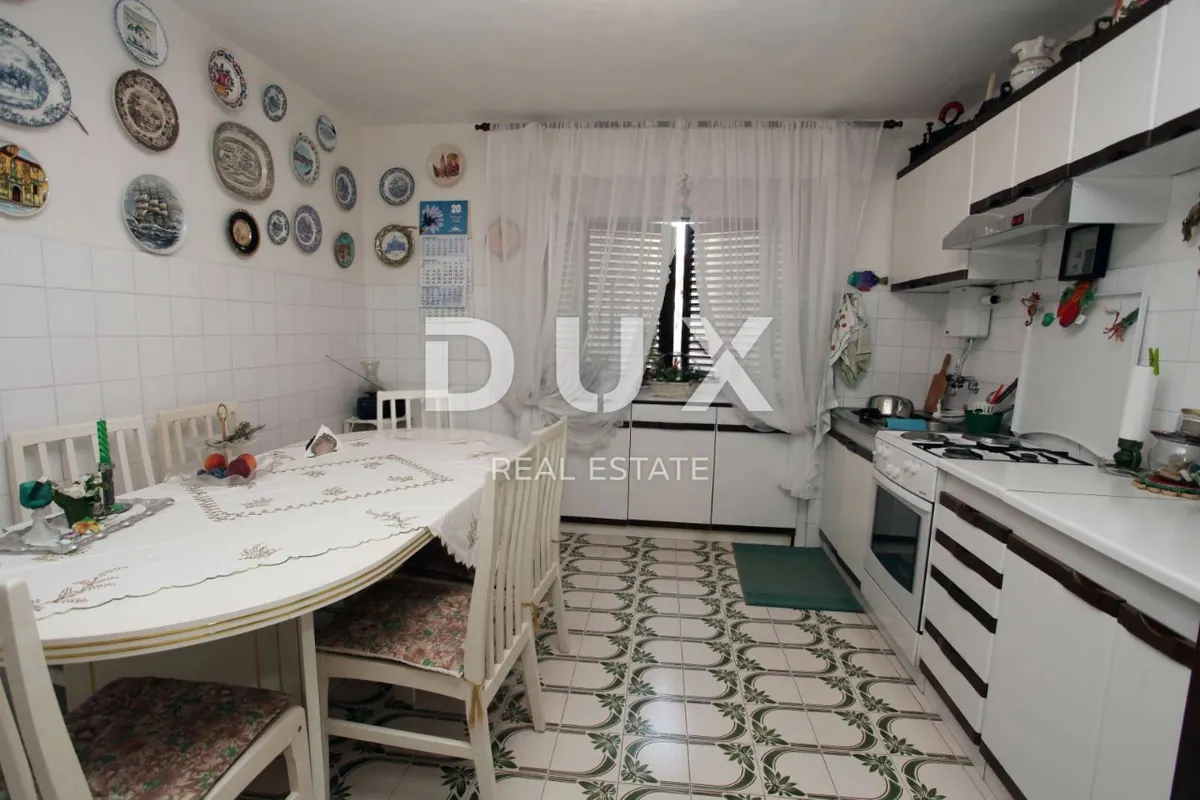 Kuća - Pag, 176m2