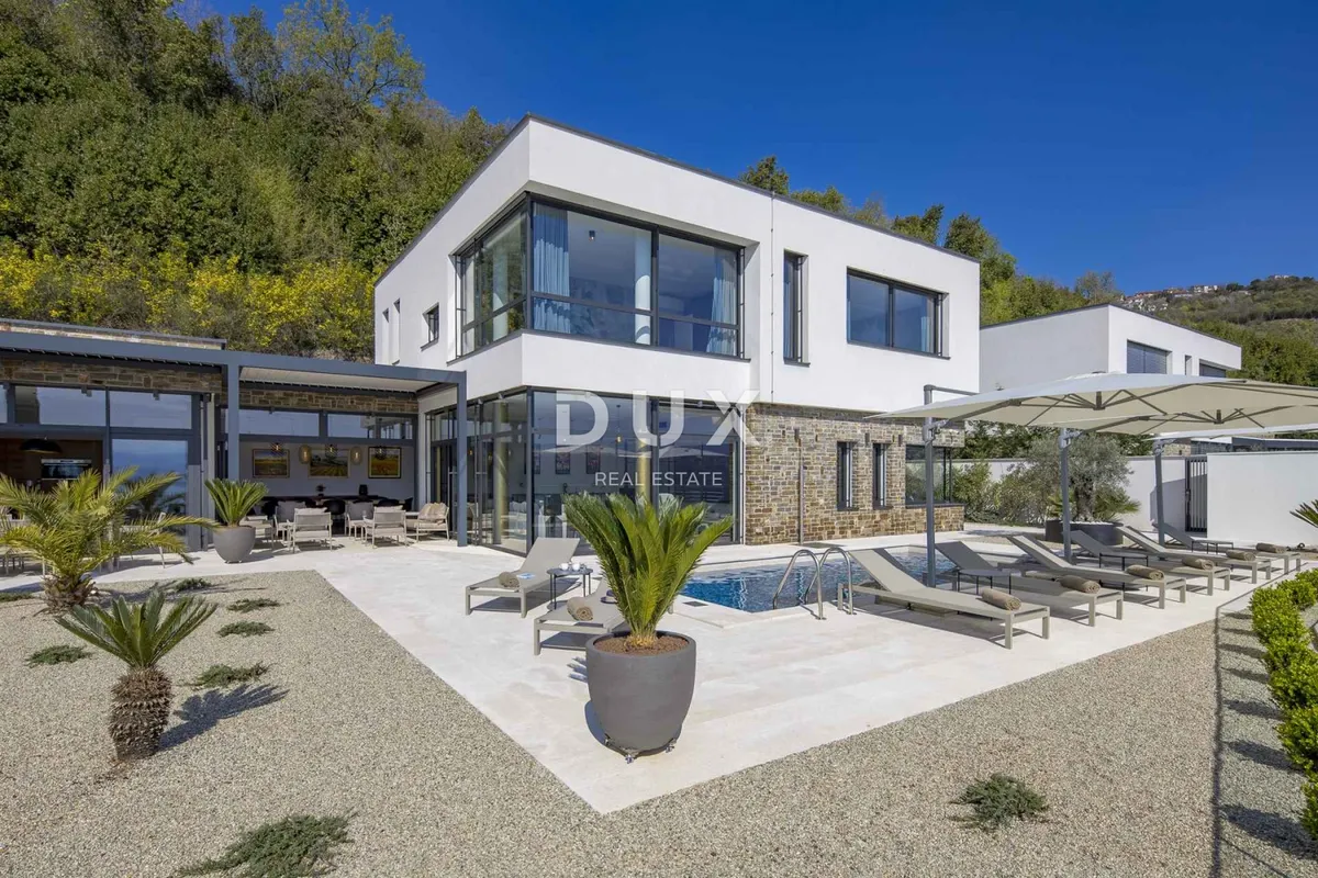 Kuća - Opatija, 350m2