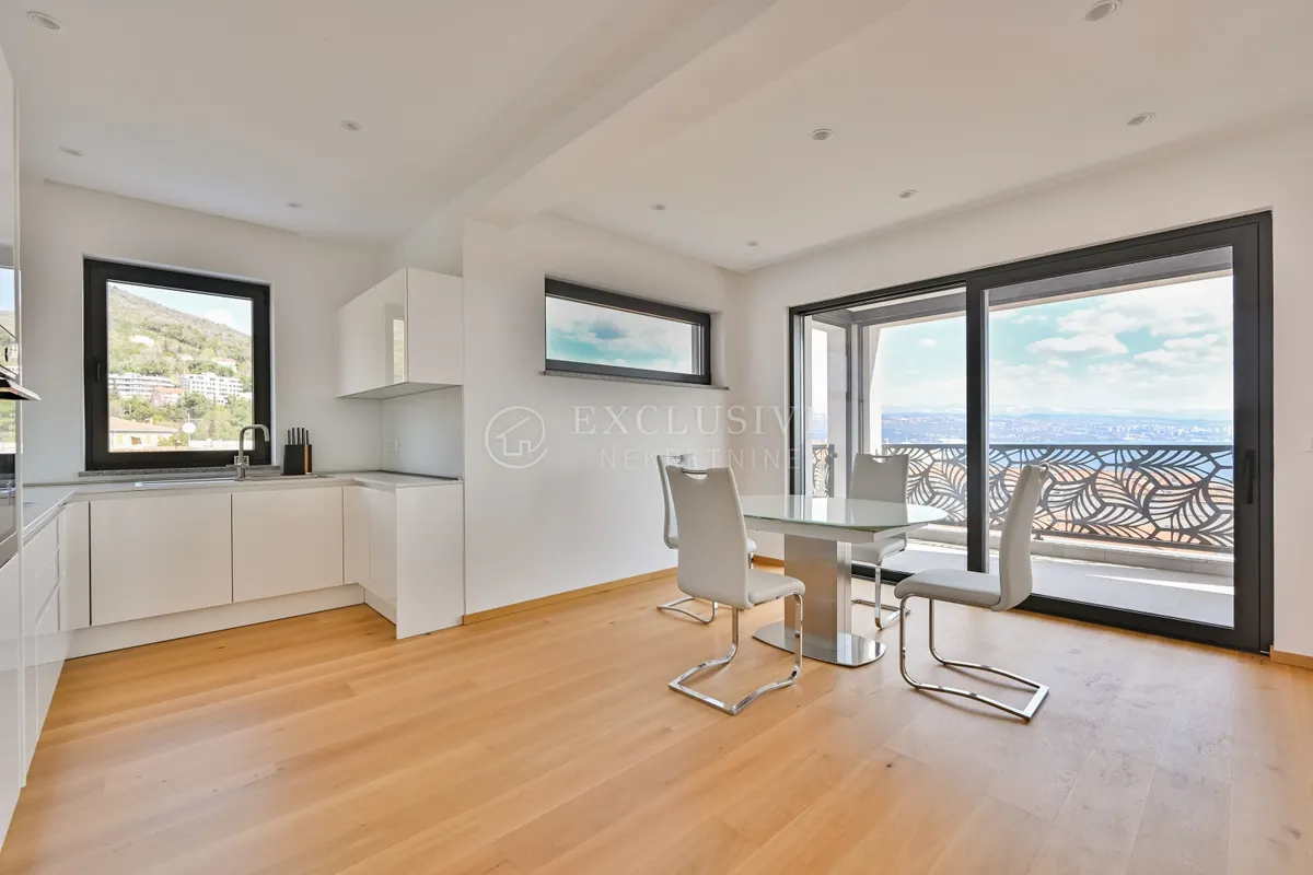 Apartment - Opatija, 127m2