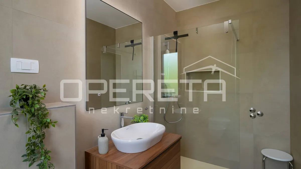 Kuća - Rovinjsko Selo, Rovinj, Rovinj, 220m2