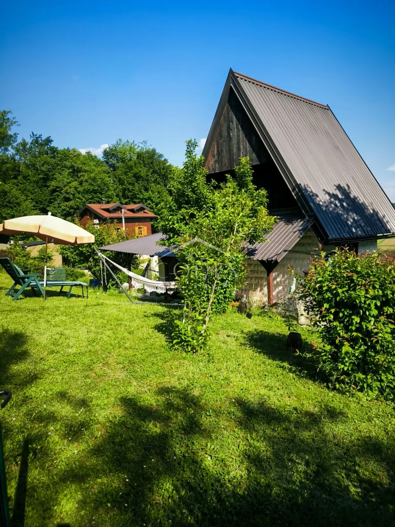 Kuća - Karlovac - Okolica, 54m2