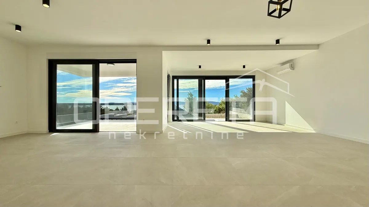House - Ulica Josipa Basiolija, Zadar, Zadar, 219m2