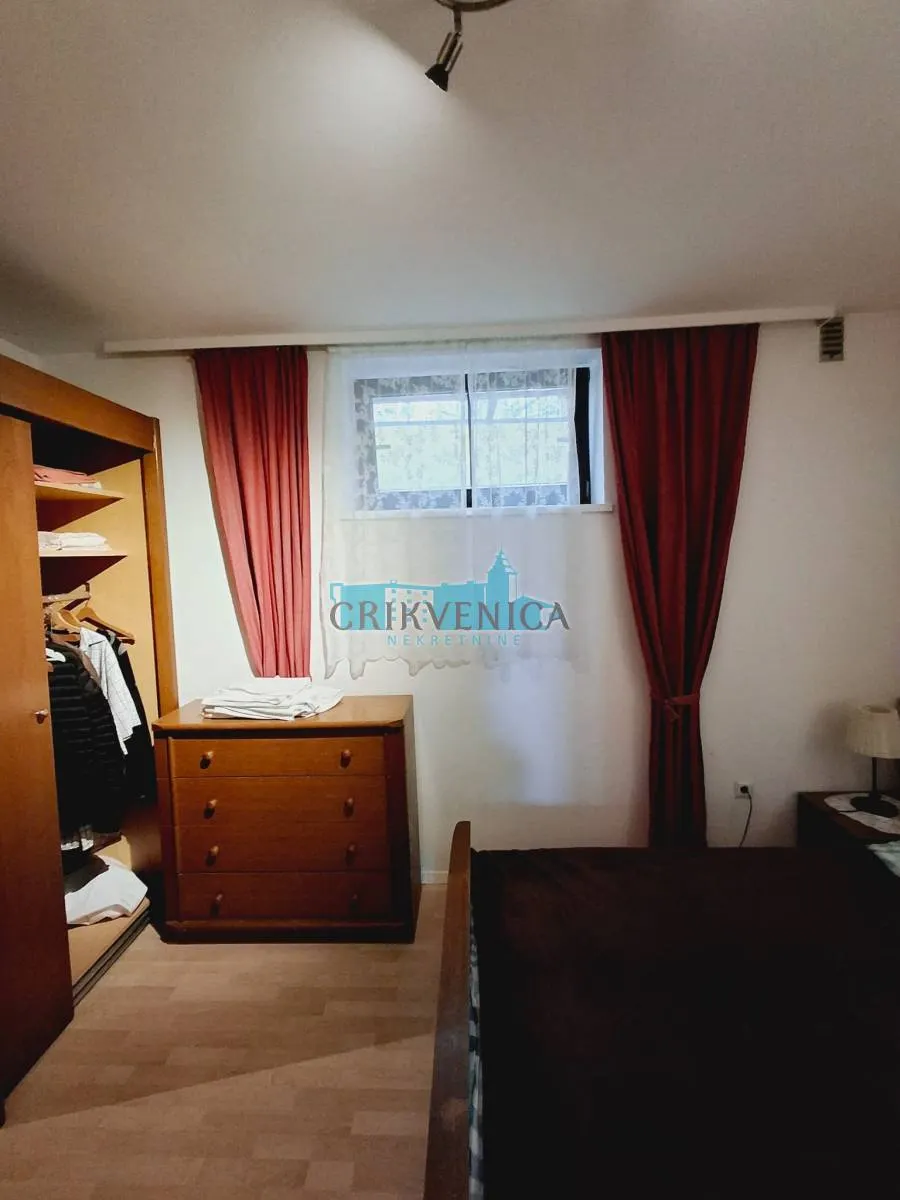 Kuća - Novi Vinodolski, 120m2