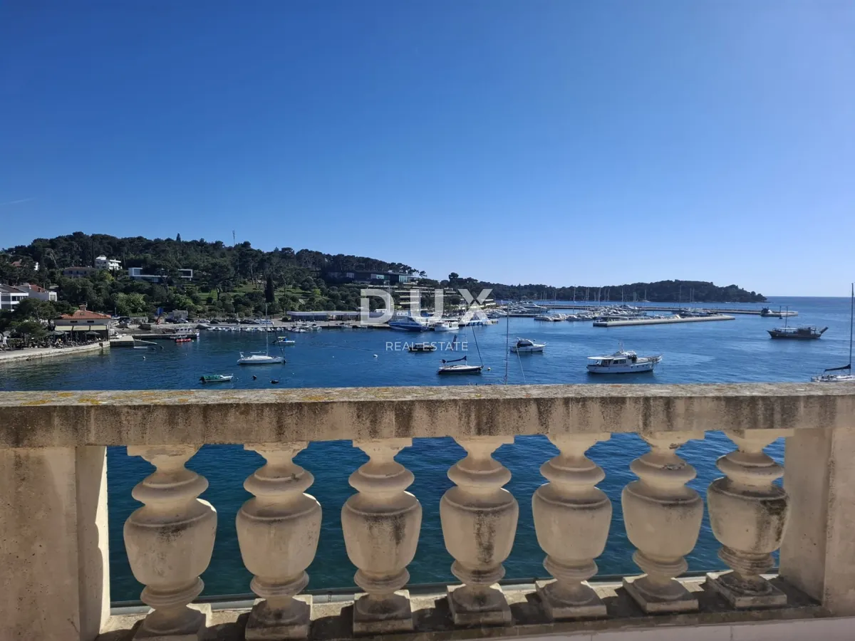 Stan - Rovinj, 64m2