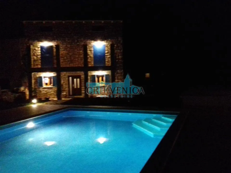 Kuća - Labin, 265m2