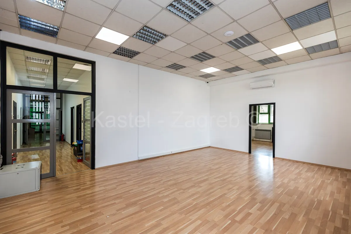 Poslovni Prostor - Volovčica, Zagreb, 66m2