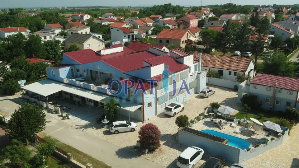 Poslovni Prostor - Privlaka, 1436m2