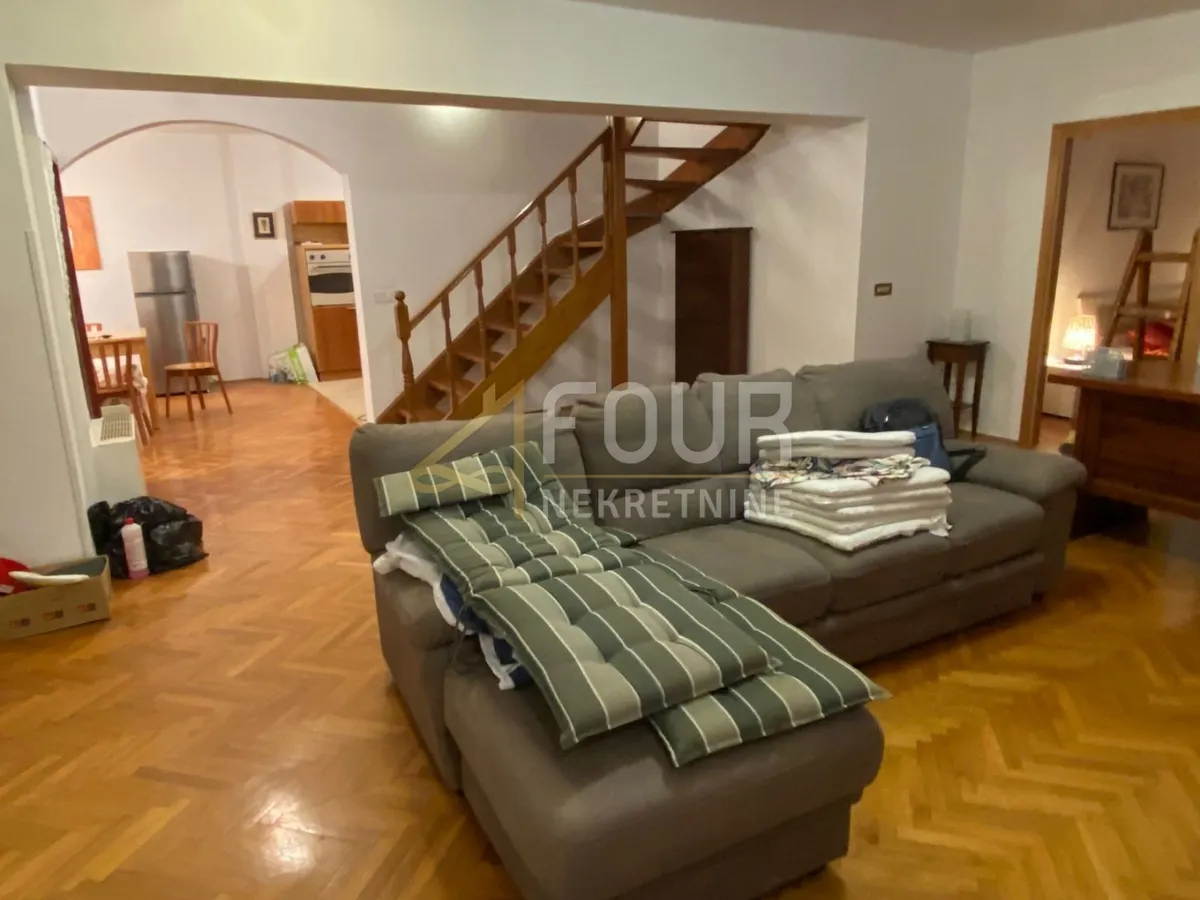 Kuća - Sveti Lovreč, 290m2