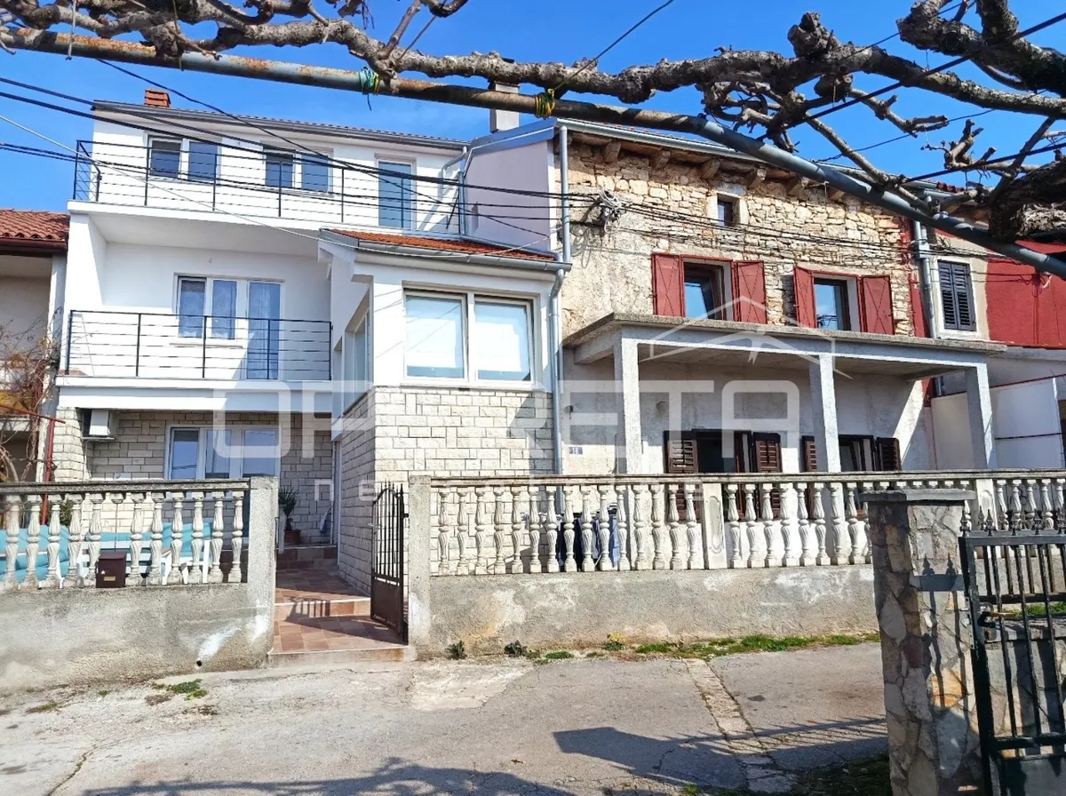 Kuća - Režanci, Svetvinčenat, Svetvinčenat, 300m2