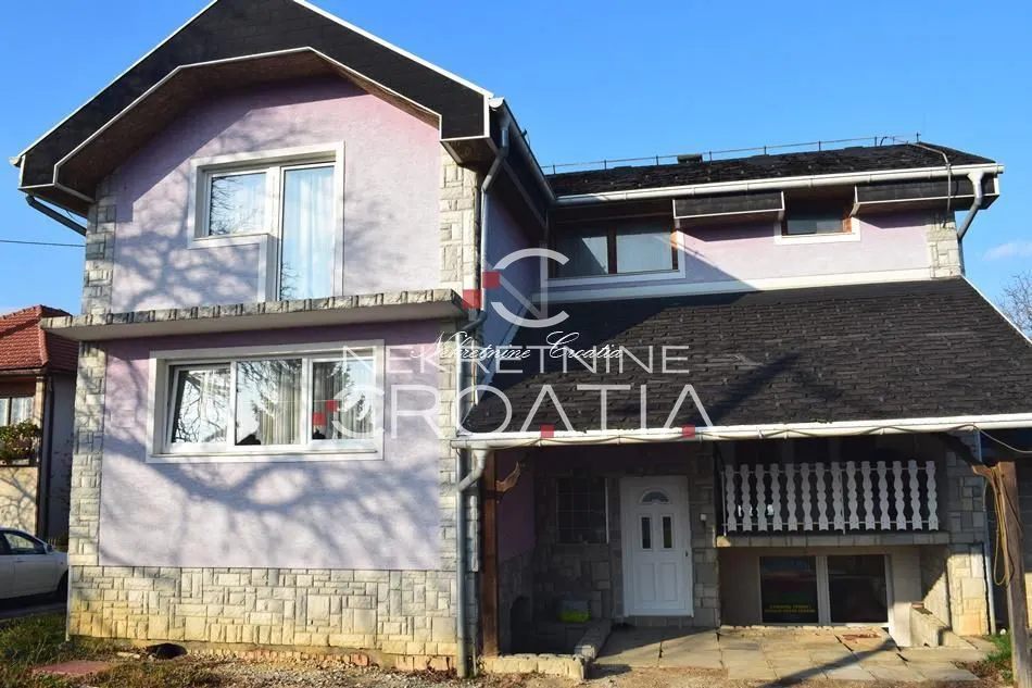 House - Novi Marof, 275m2