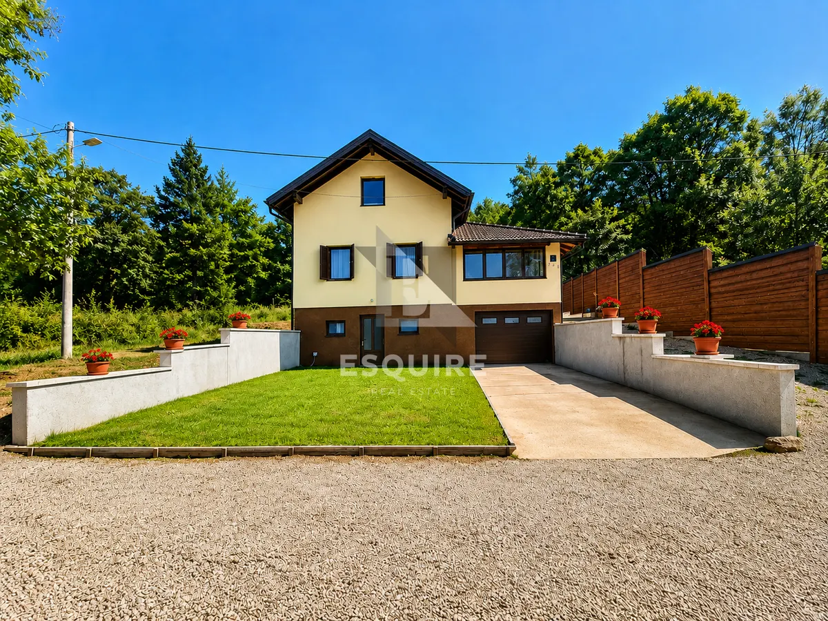 House - Lovinac, 120m2