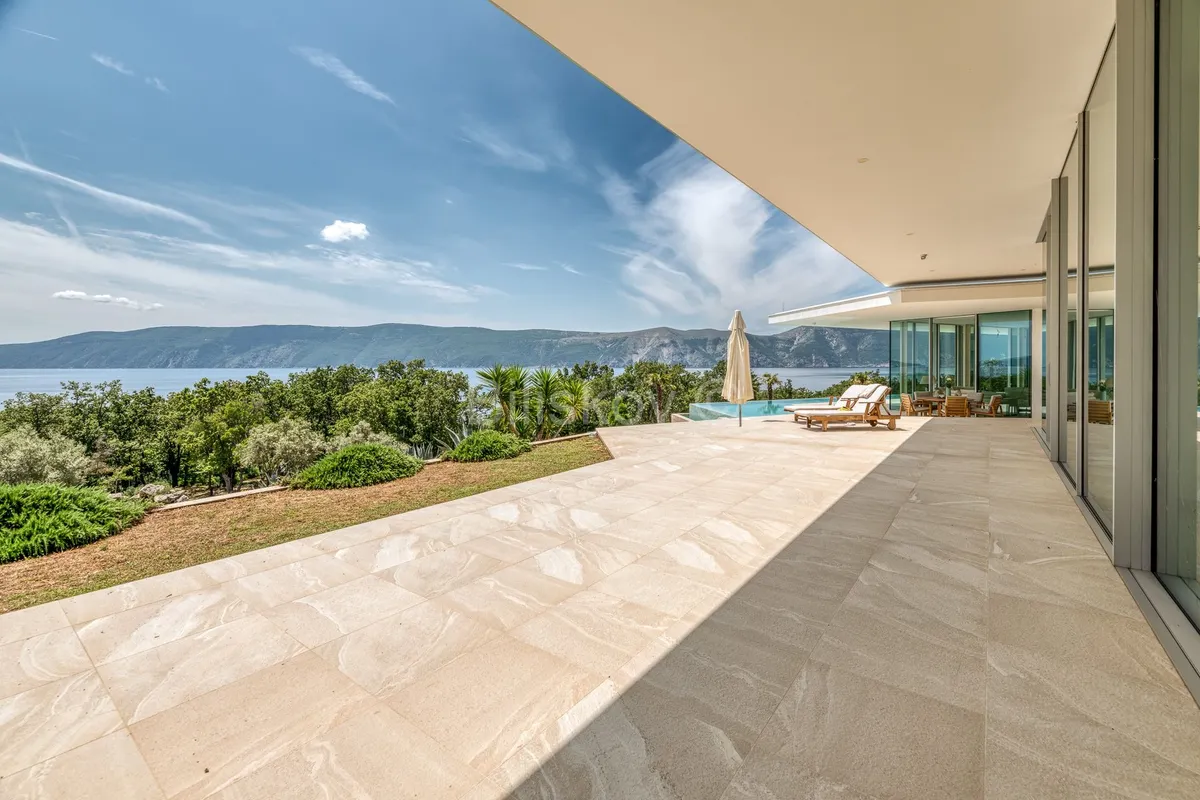 Kuća - Krk, 450m2
