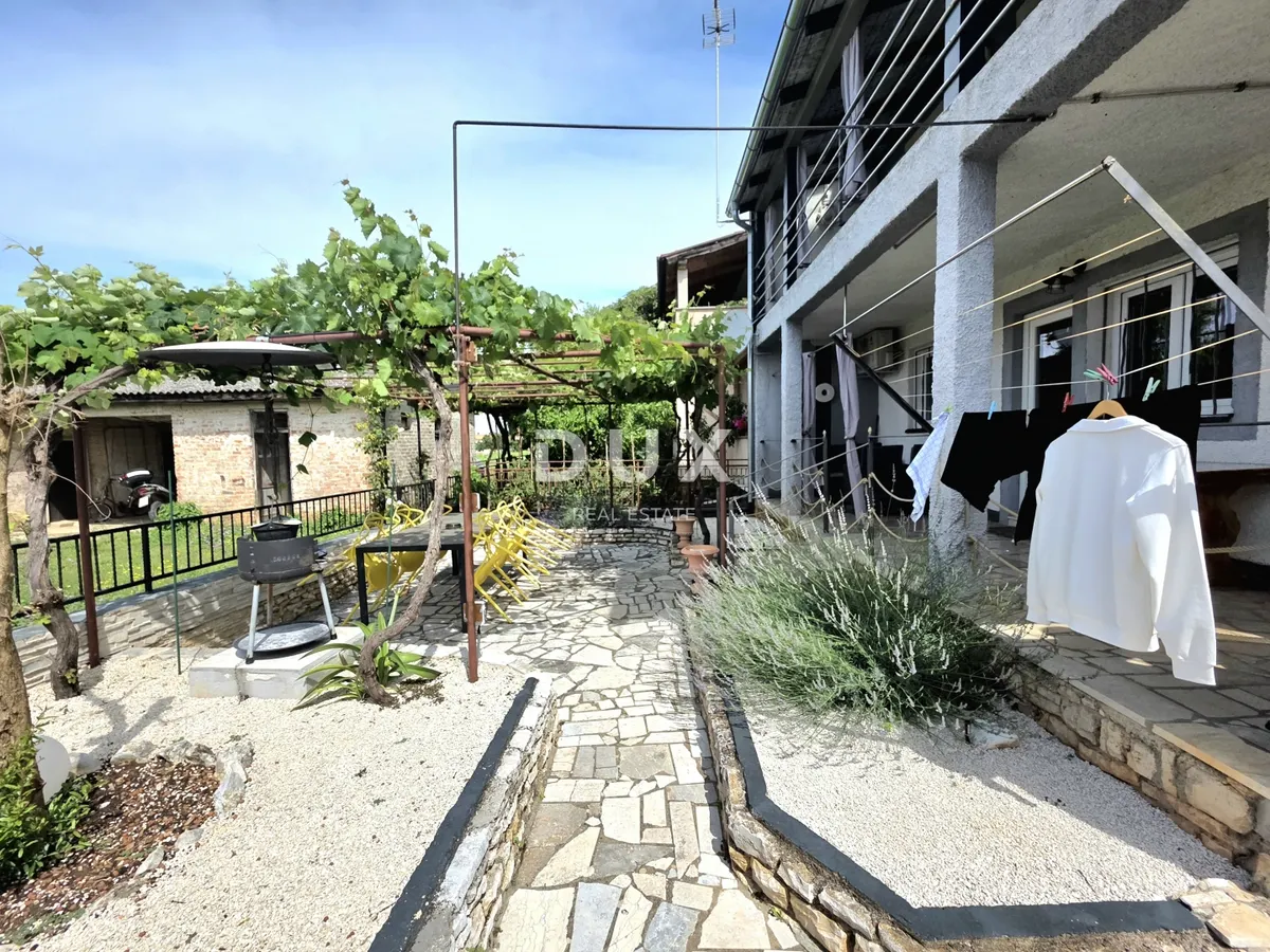 Kuća - Fažana, 226m2