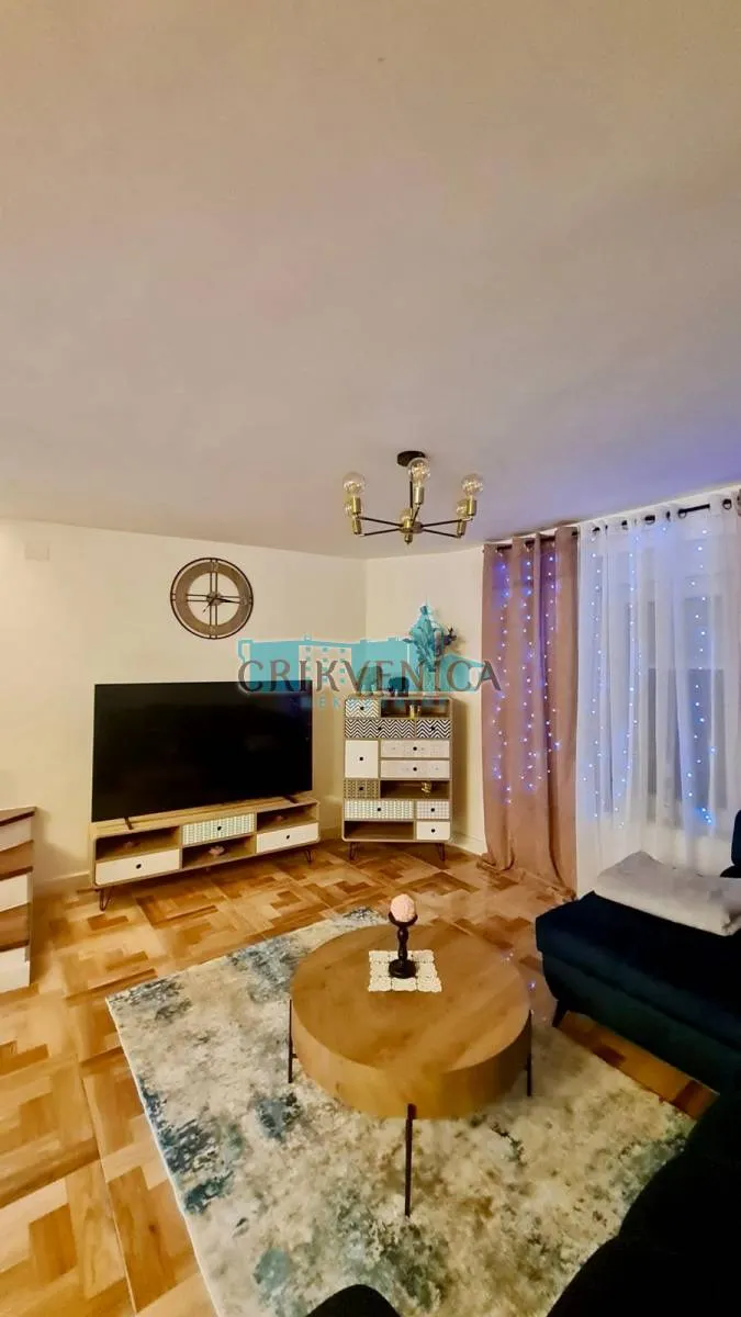 Kuća - Novi Vinodolski, 150m2