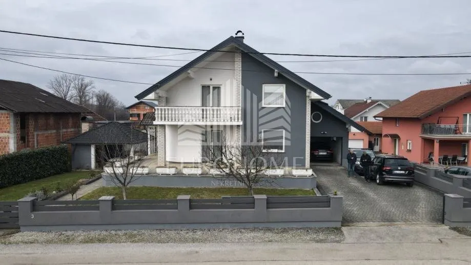 House - Dugo Selo - Okolica, 320m2