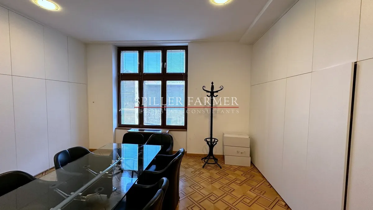 Poslovni Prostor - Donji grad, Zagreb, 379.62m2