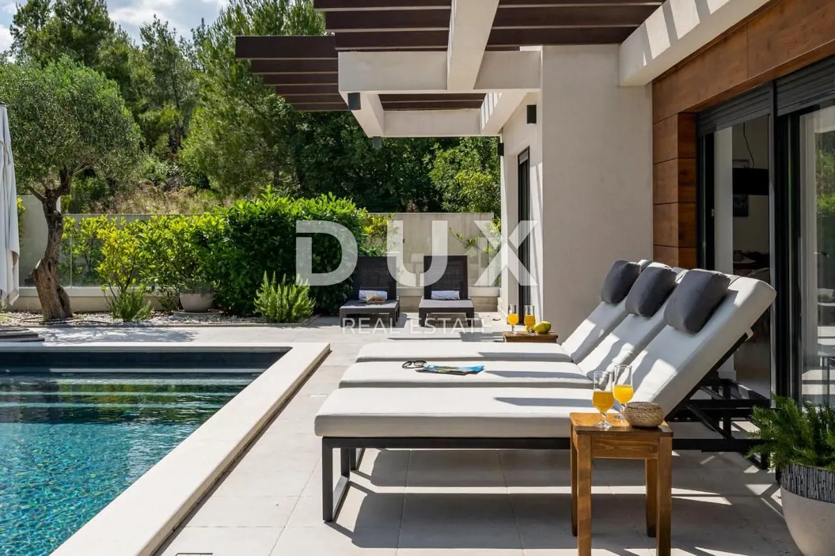 Kuća - Novigrad, 172m2