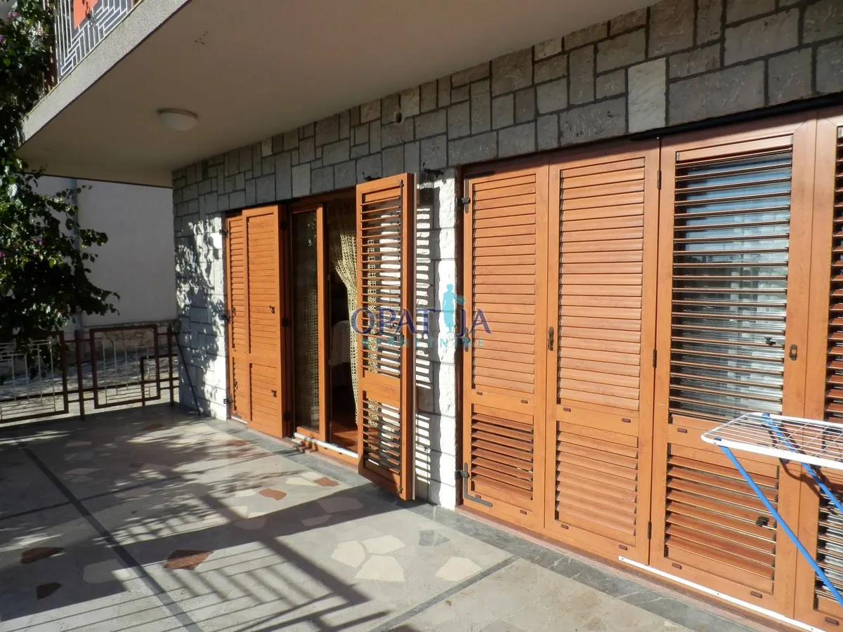 Kuća - Lovran, 300m2
