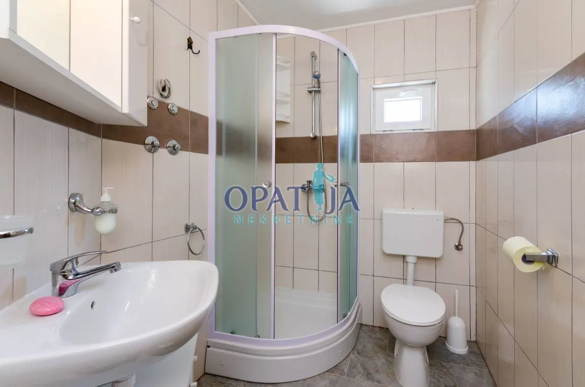 Kuća - Vinodolska Općina, 122m2