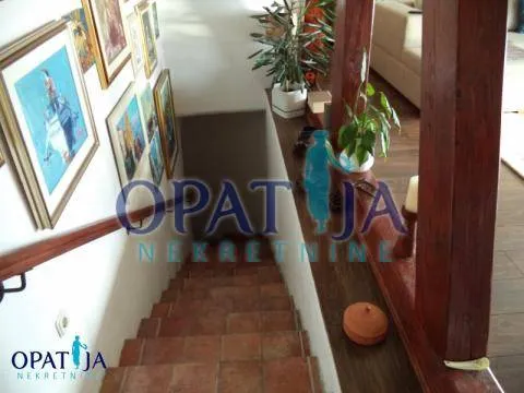 Stan - Opatija, 78.5m2