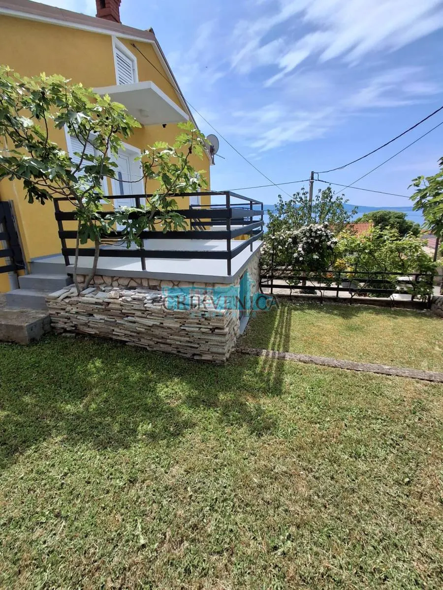Kuća - Novi Vinodolski, 120m2