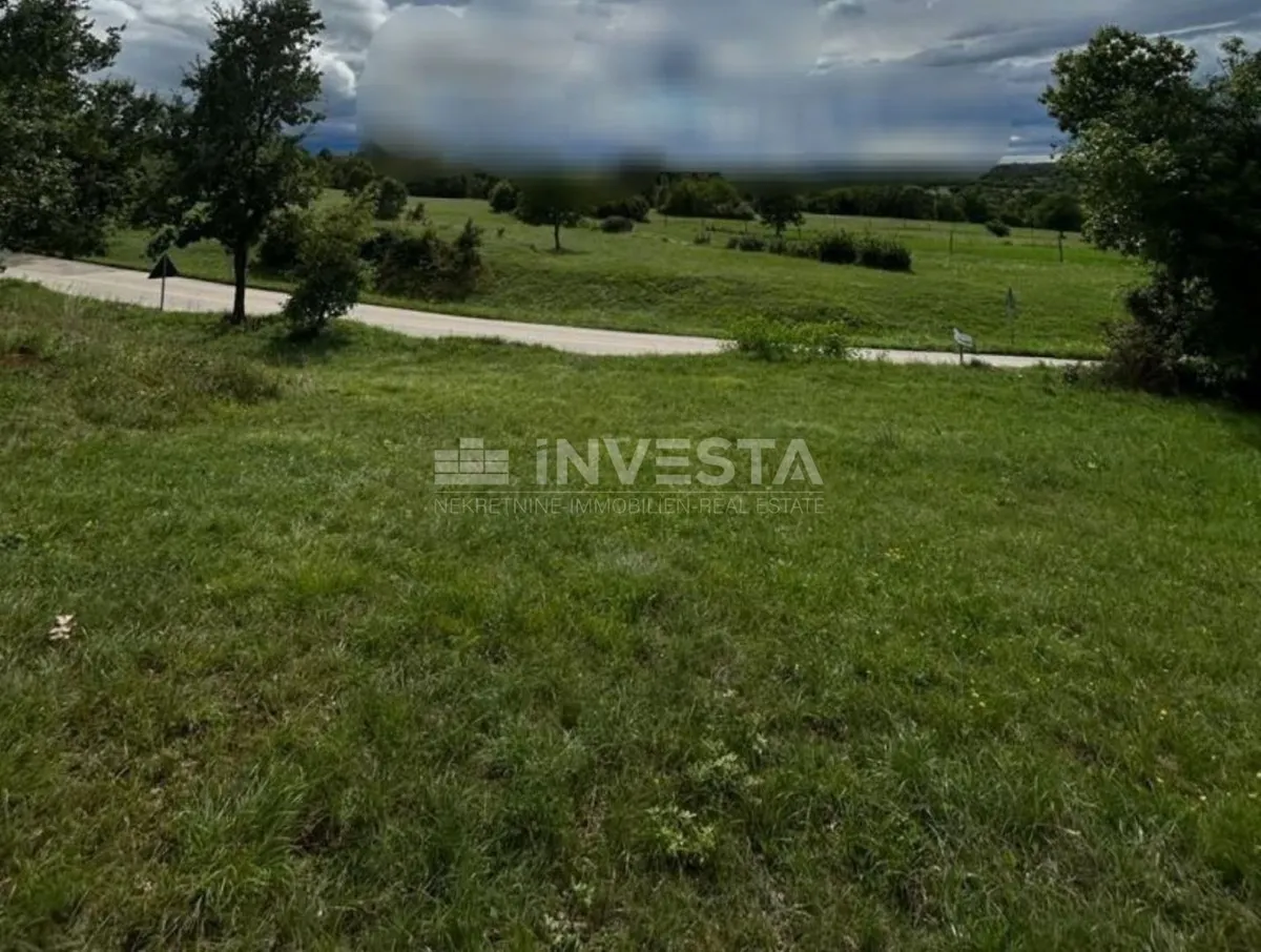 Zemljište - Oprtalj, 1579m2