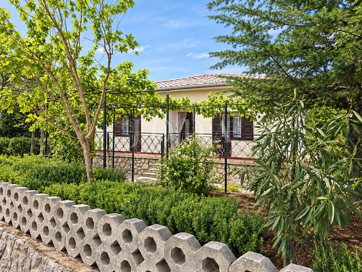 Kuća - Novi Vinodolski, 97m2
