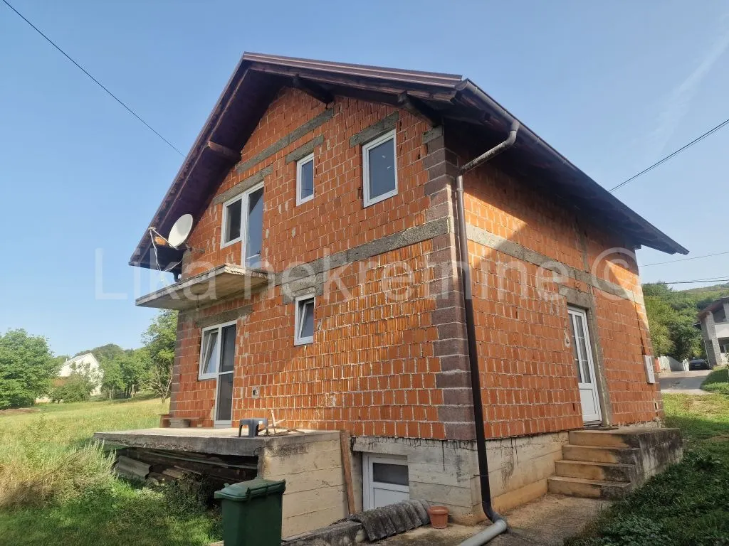 House - Otočac, 130m2