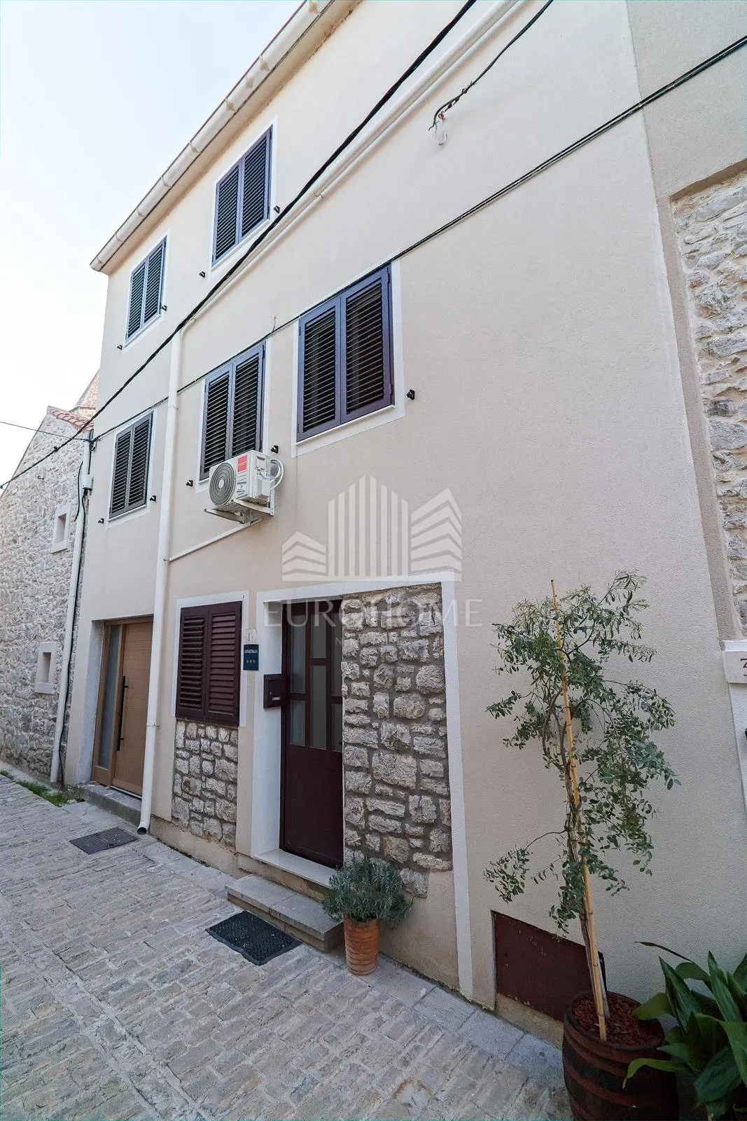 Kuća - Biograd na Moru, 167m2