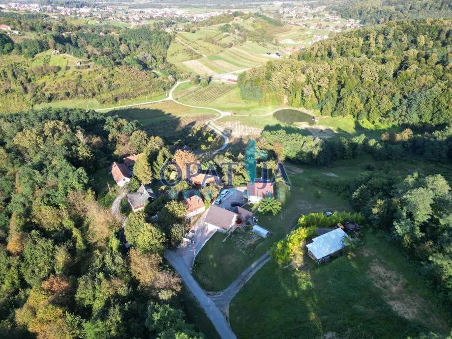 Kuća - Novi Marof, 450m2