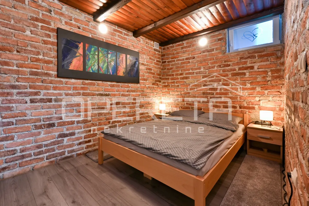 House - Jalšje, Veliko Trgovišće, Veliko Trgovišće, 100m2