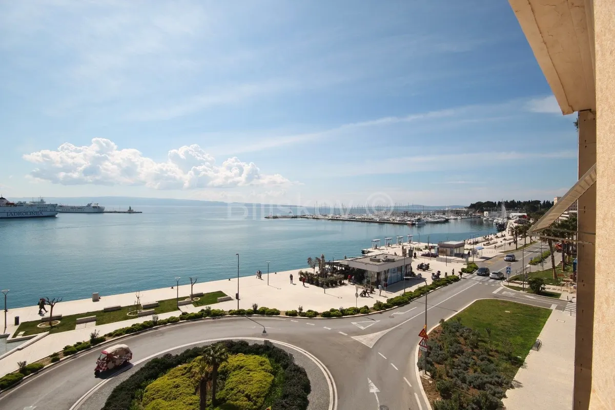 Commercial Space - Obala kneza Branimira, Grad, Split, 700m2