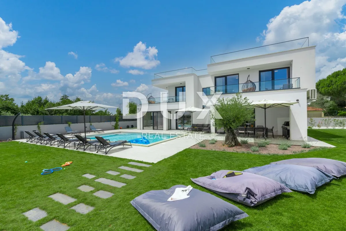 Kuća - Medulin, 300m2