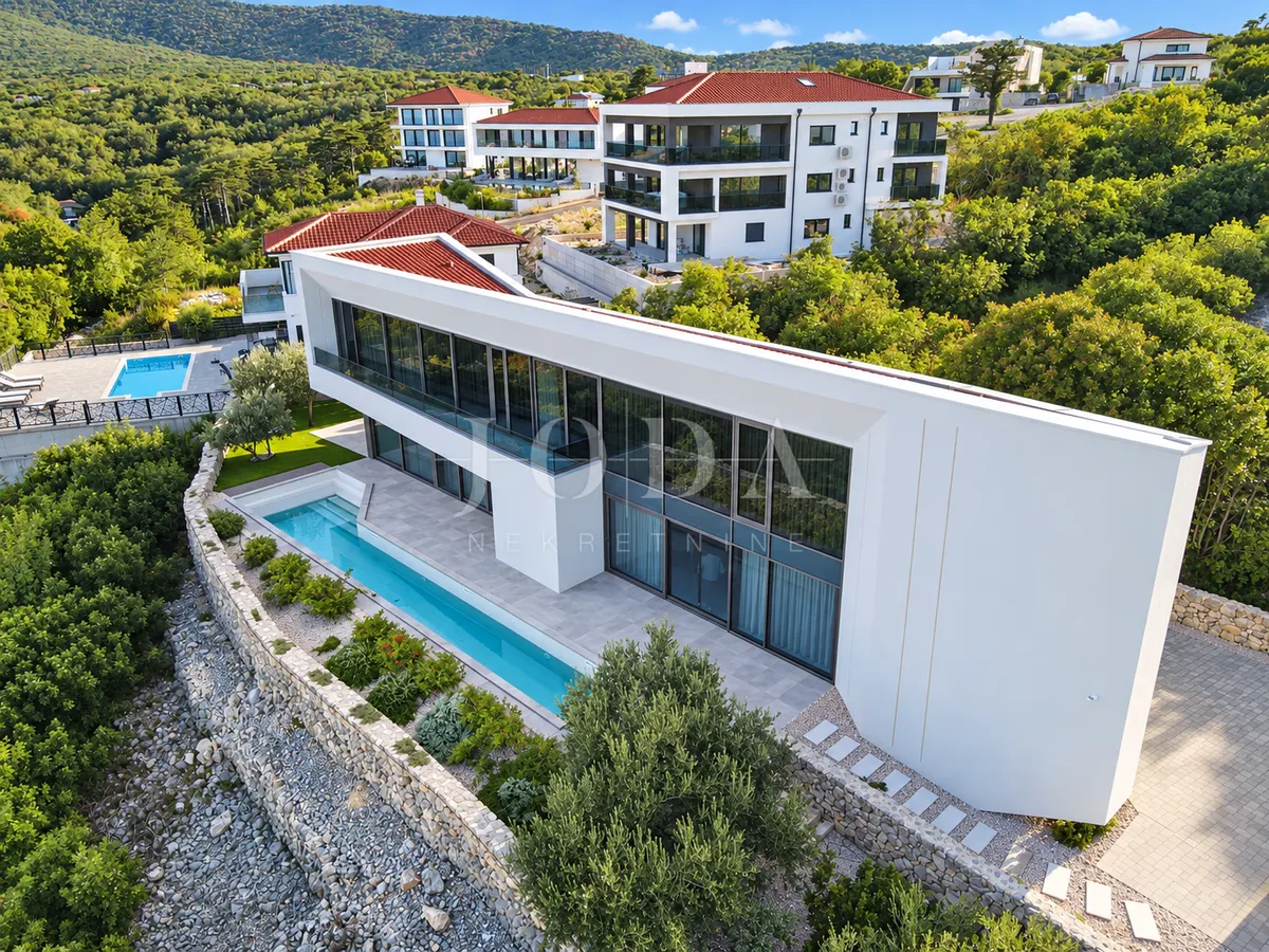Kuća - Vrbnik, 260m2