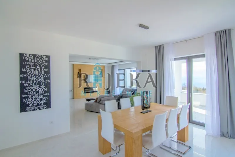 Kuća - Kastav, 400m2