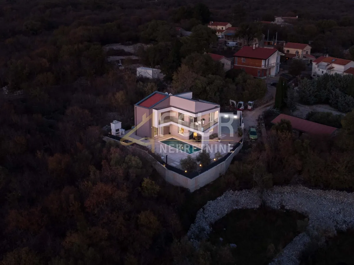 Kuća - Vrbnik, 175m2