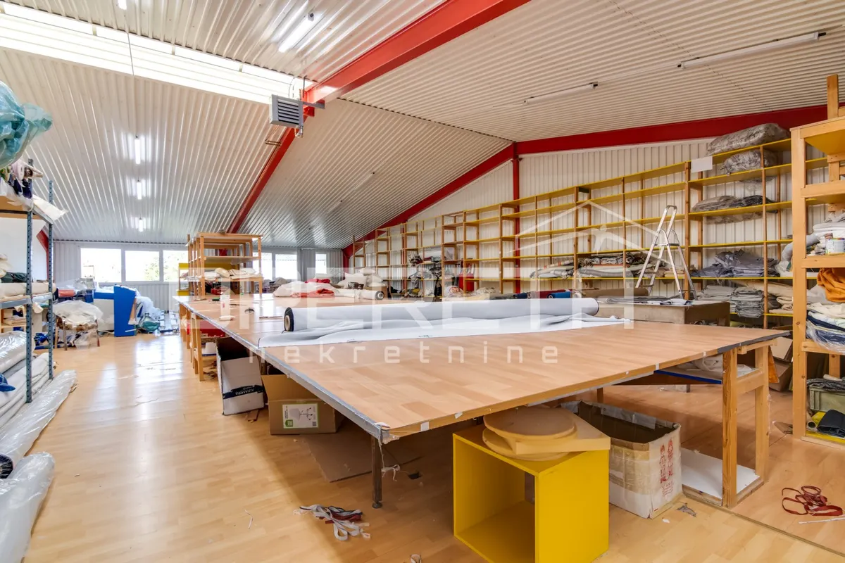 Commercial Space - Lug 74, Karlovac okolica, Karlovac-okolica, 700m2