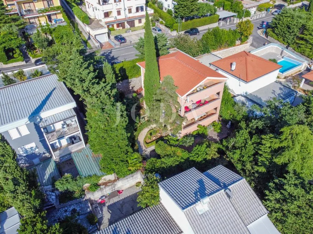 House - Crikvenica, 280m2