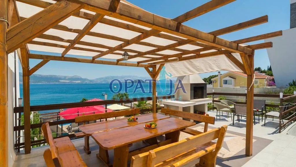 Kuća - Split - Okolica, 260m2
