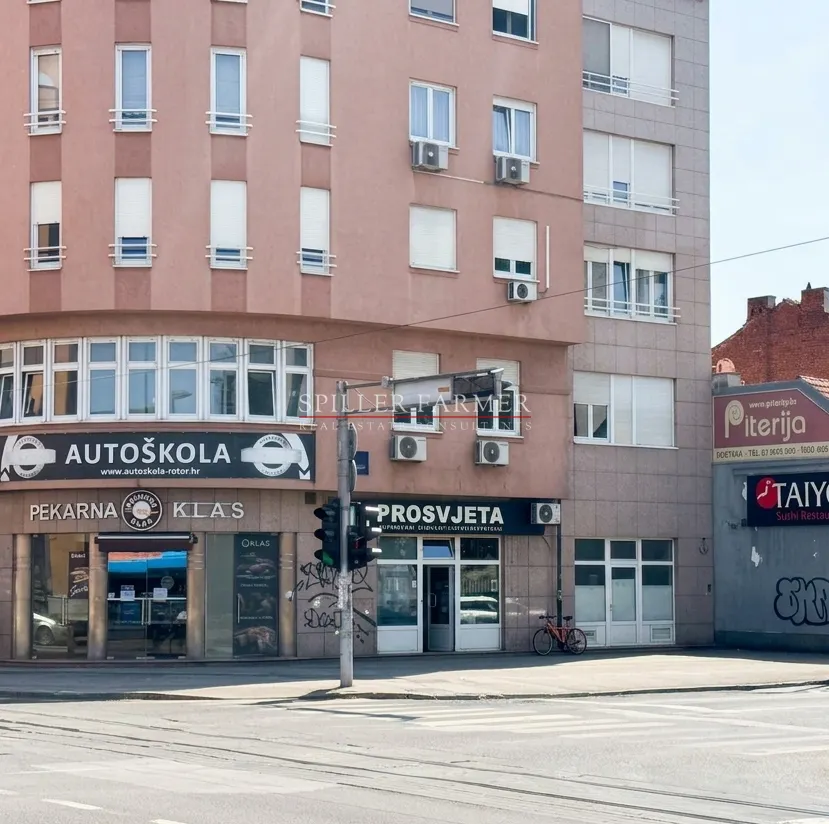 Poslovni Prostor - Trešnjevka, Zagreb, 83m2