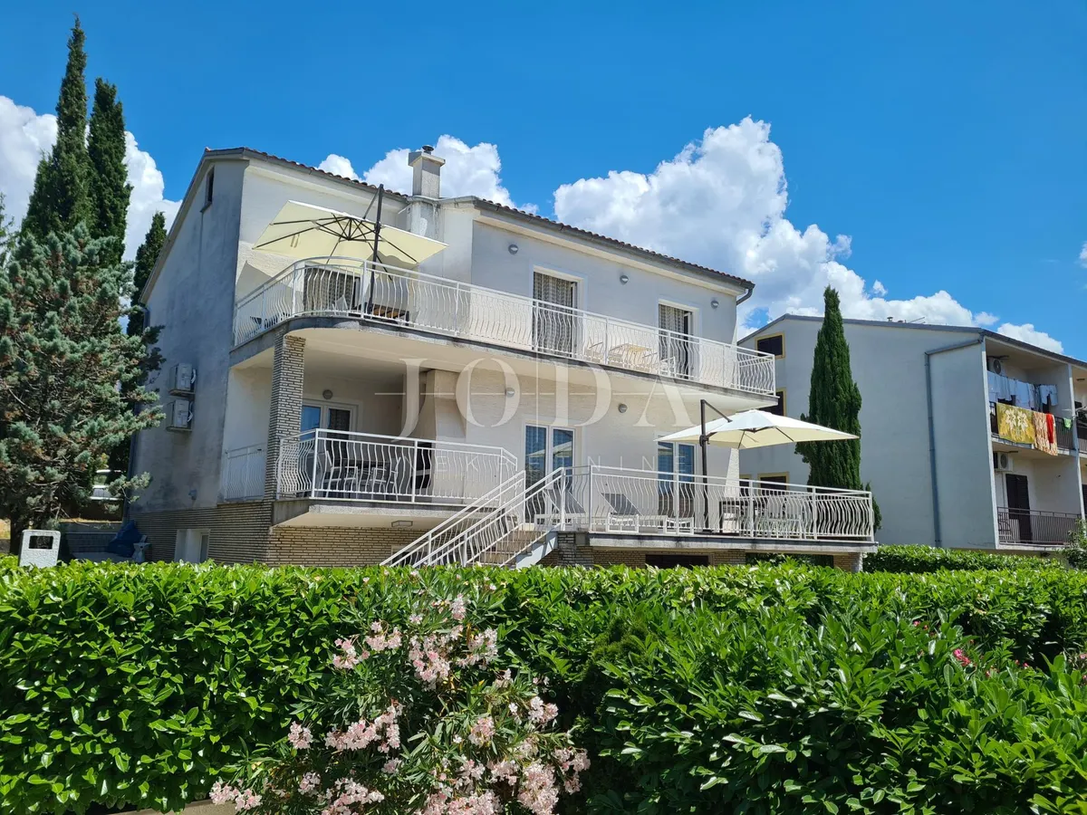 House - Crikvenica, 300m2