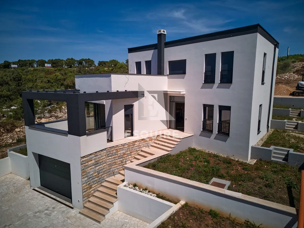 House - Zadar, 210m2