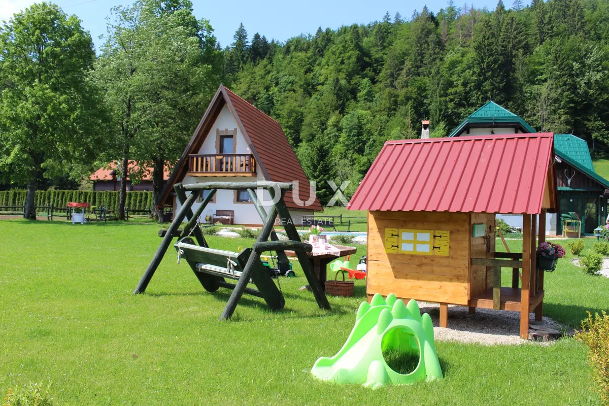 Kuća - Ogulin, 320m2