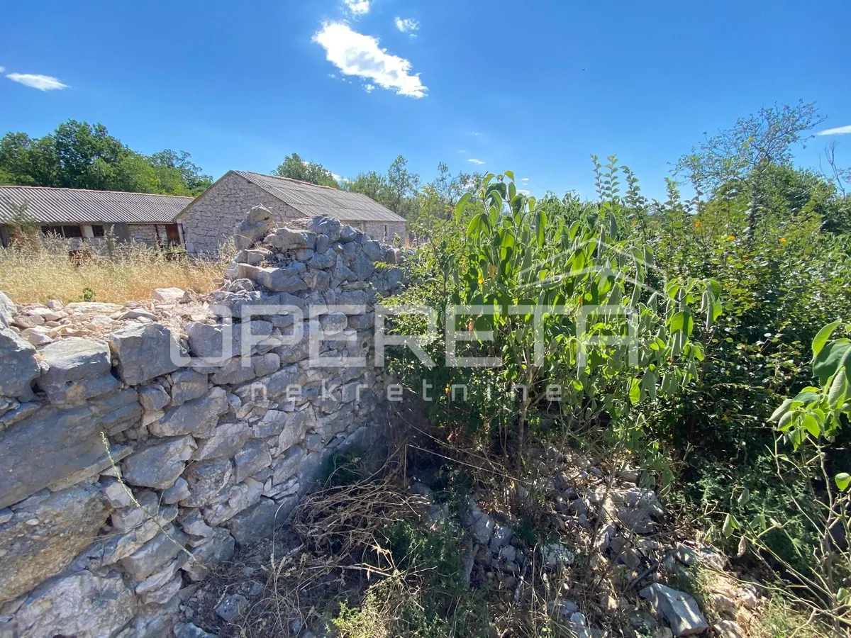 Land - Lozovac, Šibenik okolica, Šibenik, 700m2