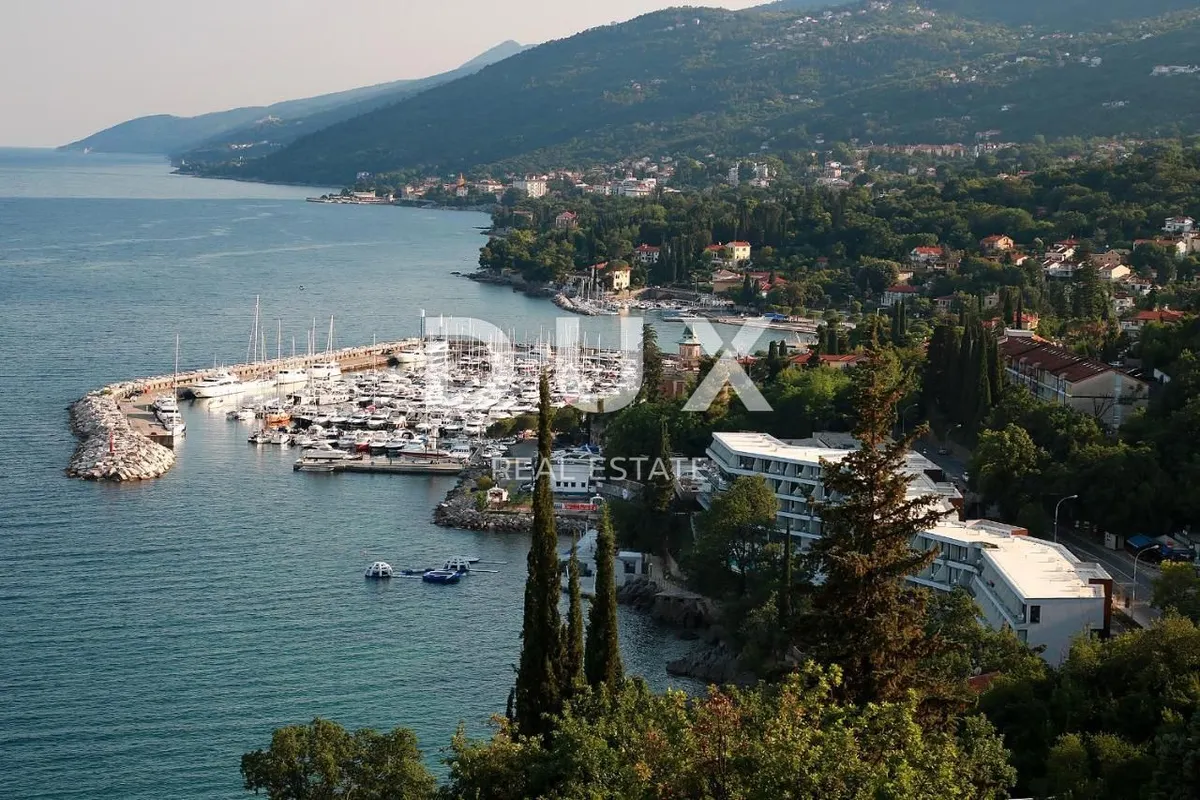 Kuća - Opatija, 290m2
