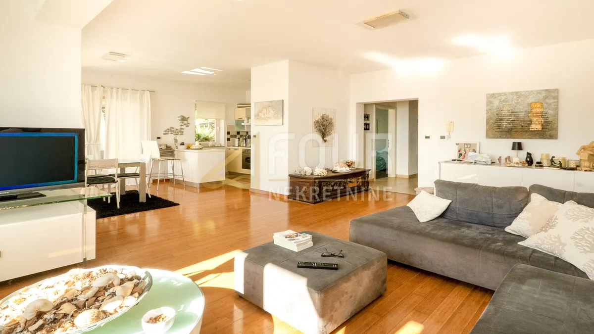 Stan - Opatija - Okolica, 92m2