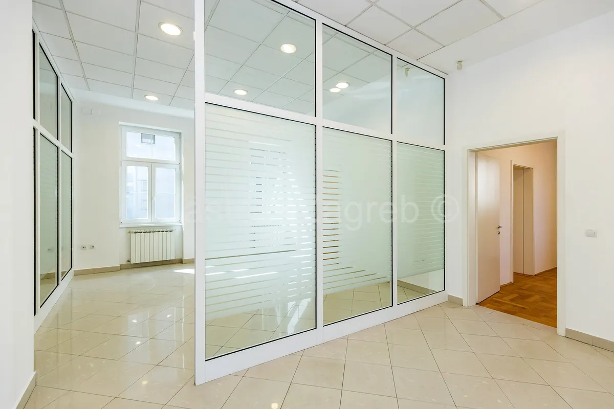 Poslovni Prostor - Zagreb, 123.25m2