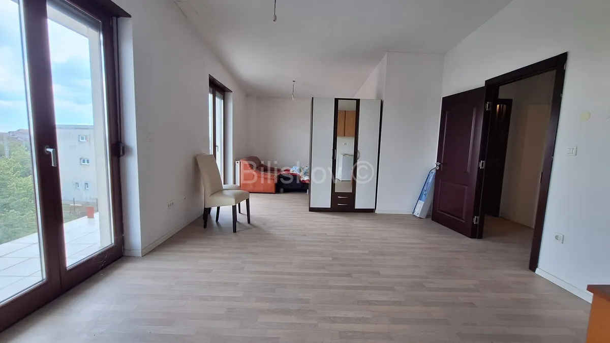 Poslovni Prostor - Sesvete, Zagreb, 130m2